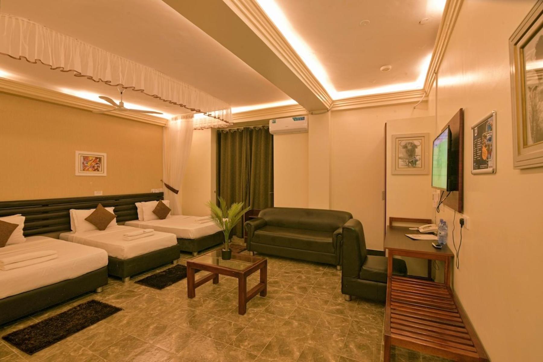 Hoima Buffalo Hotel & Business Hub Ltd Exteriör bild