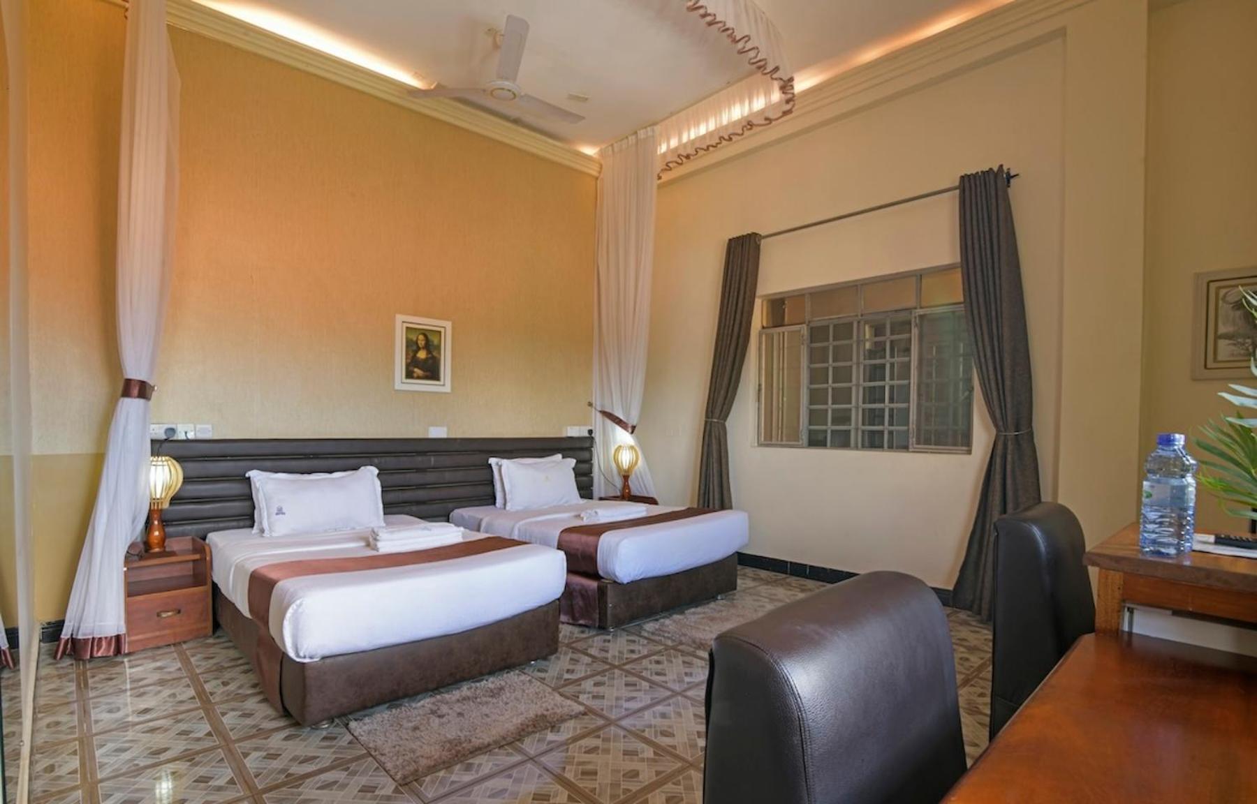 Hoima Buffalo Hotel & Business Hub Ltd Exteriör bild