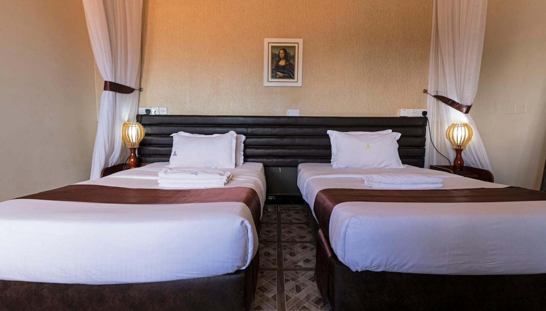 Hoima Buffalo Hotel & Business Hub Ltd Exteriör bild