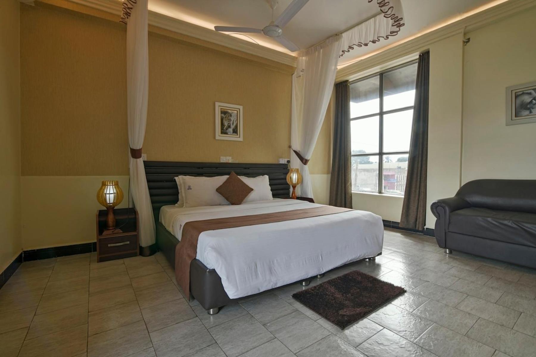 Hoima Buffalo Hotel & Business Hub Ltd Exteriör bild
